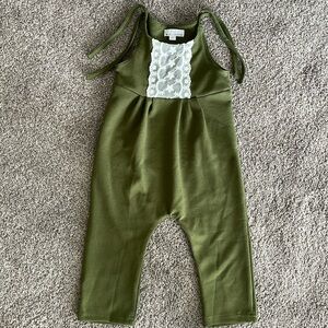 Bailey’s Blossoms size 2T jumper